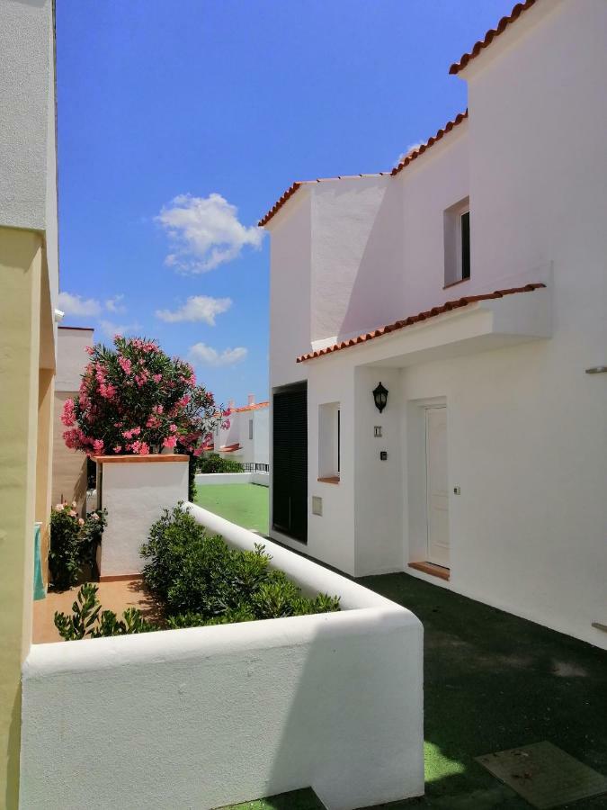 Villa Diplomado Es Mercadal Exterior photo